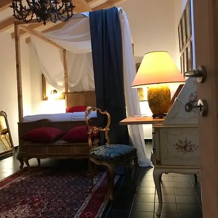 Sanctus Syrus 2 Oda ve Kahvaltı 4*