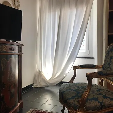 ベッド・アンド・ブレックファスト Sanctus Syrus 2