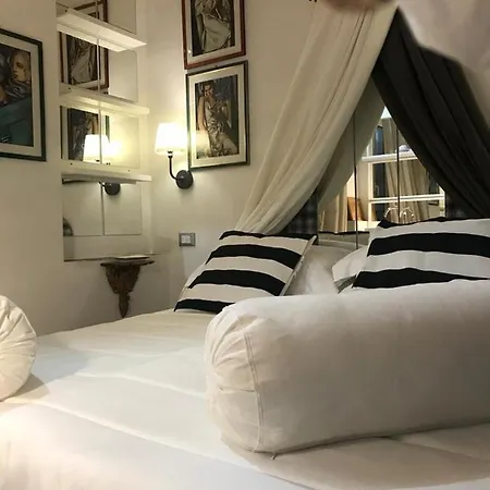 ベッド・アンド・ブレックファスト Sanctus Syrus 2