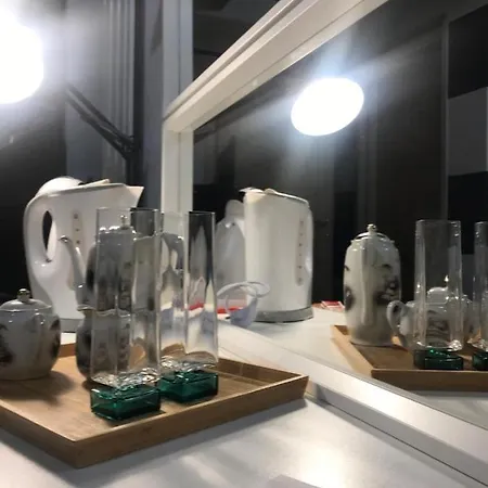 Sanctus Syrus 2 ベッド・アンド・ブレックファスト