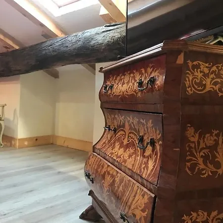 Oda ve Kahvaltı Sanctus Syrus 2 4*