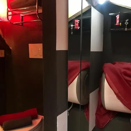 Sanctus Syrus 2 ベッド・アンド・ブレックファスト アルベンガ