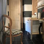 Sanctus Syrus 2 Bed & Breakfast 4*