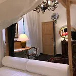 Sanctus Syrus 2 Bed & Breakfast