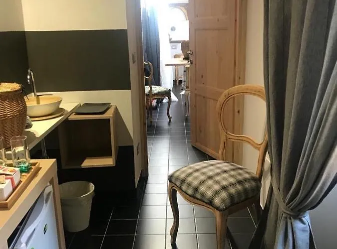 Sanctus Syrus 2 Bed & Breakfast