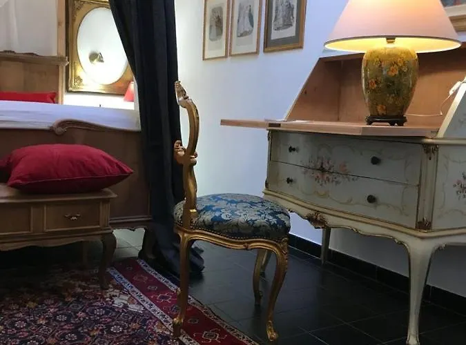 Sanctus Syrus 2 Bed and breakfast 4*