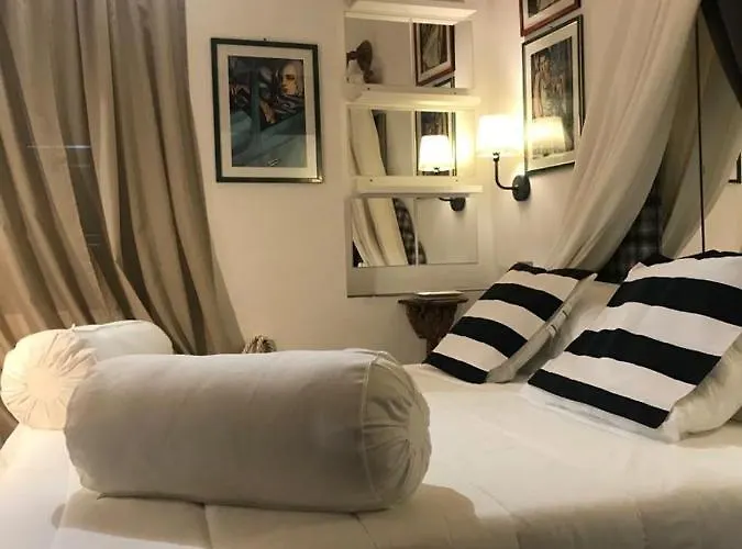 Sanctus Syrus 2 4* Albenga