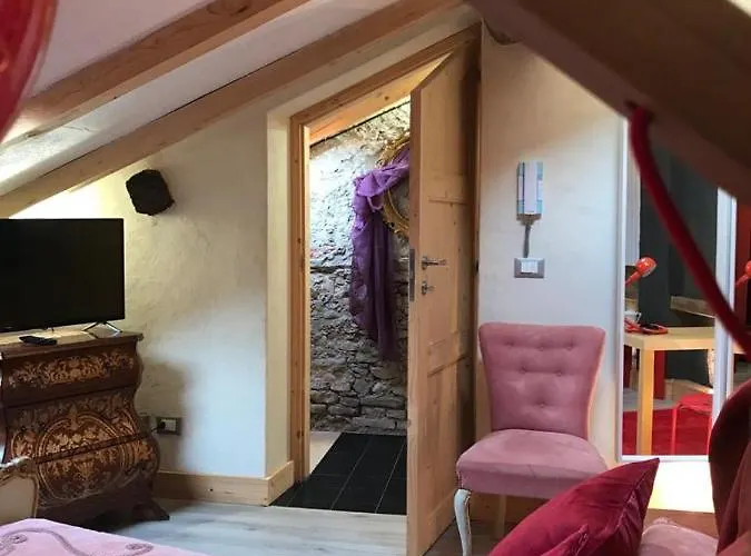 Sanctus Syrus 2 Bed & Breakfast