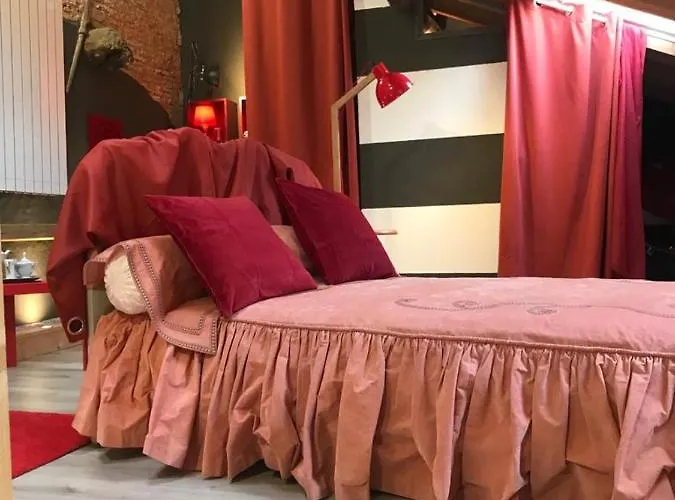 Sanctus Syrus 2 4* Albenga